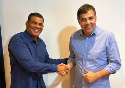 Ivan Roberto, ex-presidente da C&acirc;mara e advogado, anunciou apoio ao candidato a deputado estadual durante agenda no munic&iacute;pio