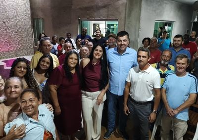 Encontro no bairro Cidade Nova contou com lideran&ccedil;as pol&iacute;ticas e a pr&eacute;-candidata a deputada federal Leiriane da Sa&uacute;de