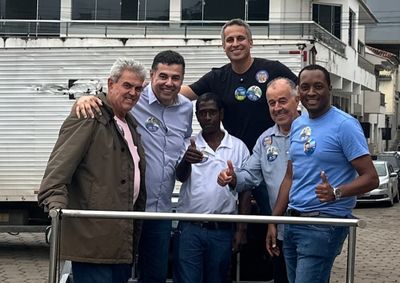 Caminhada reuniu lideran&ccedil;as partid&aacute;rias e postulantes aos cargos de deputado estadual e federal no &uacute;ltimo domingo.
