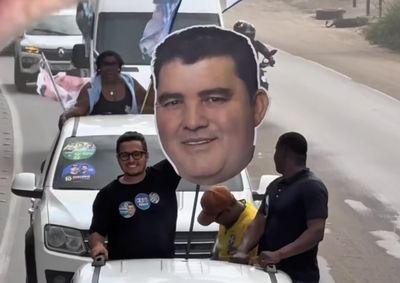 Mobiliza&ccedil;&atilde;o percorreu diversos bairros do munic&iacute;pio com a participa&ccedil;&atilde;o de apoiadores e lideran&ccedil;as pol&iacute;ticas locais no s&aacute;bado.

