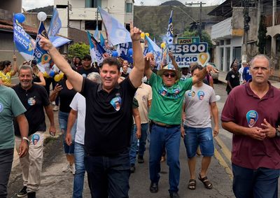 Candidato percorreu o trajeto entre o bairro Vale Verde e o Centro Comercial, onde recebeu o carinho de moradores e comerciantes da regi&atilde;o