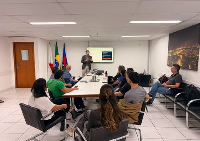 Documento conclu&iacute;do re&uacute;ne diagn&oacute;sticos, pesquisas de tr&aacute;fego e diretrizes para orientar investimentos p&uacute;blicos no tr&acirc;nsito municipal nos pr&oacute;ximos anos.