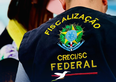 Entidade realiza visitas a condom&iacute;nios, distribui materiais informativos e promove a&ccedil;&otilde;es educativas.