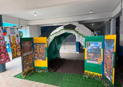 Escola promove imers&atilde;o cultural e geogr&aacute;fica com o tema &ldquo;Na&ccedil;&otilde;es&rdquo;, reunindo pesquisas de alunos e a comunidade escolar.