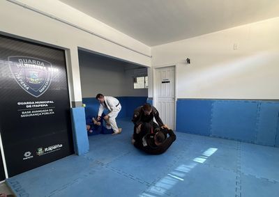 Iniciativa &ldquo;For&ccedil;a e Honra&rdquo; une esporte, disciplina e acompanhamento escolar para alunos de 8 a 12 anos.