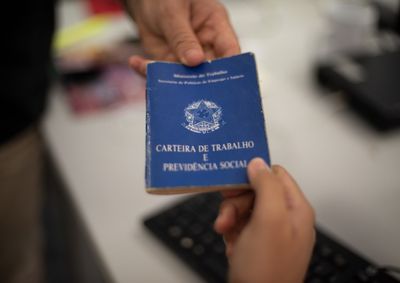 Oportunidades podem ser consultadas pela internet ou presencialmente.