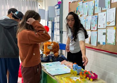 Evento no Bairro Tabuleiro aproximou escola e comunidade por meio da exposi&ccedil;&atilde;o de projetos e experimentos interdisciplinares produzidos pelos alunos.