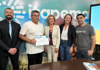 Munic&iacute;pio entrega mais 10 t&iacute;tulos de propriedade e j&aacute; ultrapassa 150 matr&iacute;culas concedidas desde o in&iacute;cio da atual gest&atilde;o.