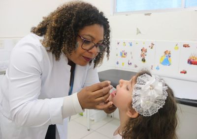 A&ccedil;&atilde;o segue at&eacute; 1&ordm; de setembro e tem como foco a atualiza&ccedil;&atilde;o da caderneta de vacina&ccedil;&atilde;o de crian&ccedil;as e adolescentes menores de 15 anos.
