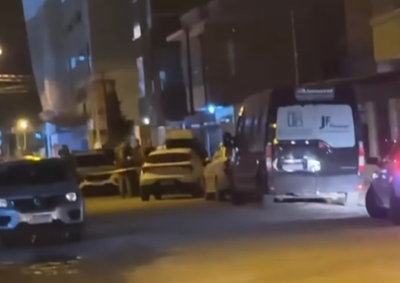 Ricardo Amaro de Lima foi encontrado morto dentro da resid&ecirc;ncia, no bairro Morretes. Suspeitos confessaram o crime e foram presos em flagrante.