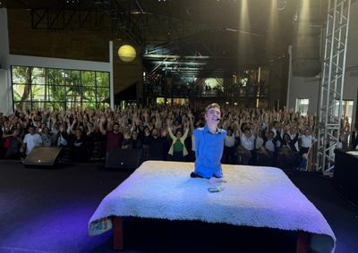Palestra marcou o 5&ordm; Conhecer para Prevenir, promovido pela APAE em parceria com a Prefeitura de Itapema.