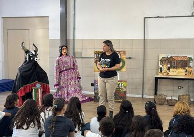 Turmas da ECIM Maria Linhares visitaram o Espa&ccedil;o Cultural Nelson Santos.
