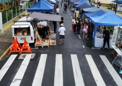 Programa&ccedil;&atilde;o re&uacute;ne m&uacute;sica, gastronomia, artesanato, atra&ccedil;&otilde;es culturais e exposi&ccedil;&atilde;o de caminhonetes na Beira-Mar do Centro.