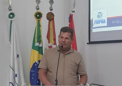 Presidente da C&acirc;mara compartilha hist&oacute;ria de supera&ccedil;&atilde;o e pede "for&ccedil;a-tarefa" entre Munic&iacute;pio e Estado para reabrir turmas de ensino fundamental e m&eacute;dio.