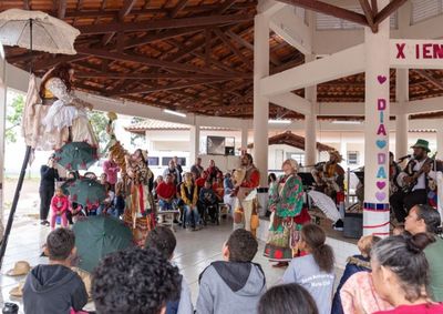 Iniciativa do programa + Cultura para as Crian&ccedil;as promove apresenta&ccedil;&otilde;es gratuitas de palha&ccedil;aria e teatro infantil at&eacute; dia 1&ordm; de junho.
