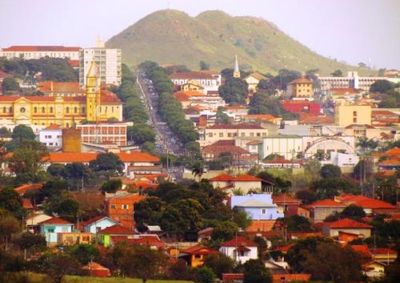 Cen&aacute;rio natural exuberante chama a aten&ccedil;&atilde;o por se assemelhar a uma verdadeira pintura de arte.