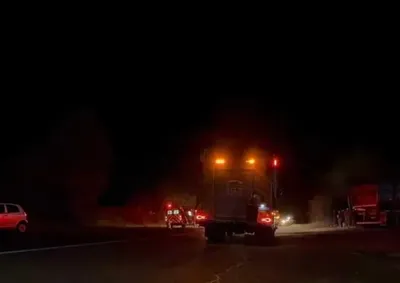 Motorista de VW Fox relatou que foi surpreendido pela pedestre na pista; condutor e passageira n&atilde;o sofreram ferimentos.