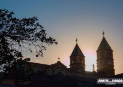 Temperaturas sobem gradativamente no decorrer do per&iacute;odo, alcan&ccedil;ando m&aacute;xima de 25&deg;C no domingo.