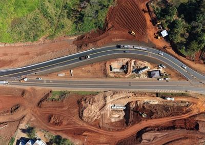 Mudan&ccedil;a de sem&aacute;foro na altura da Rua Jos&eacute; Vieira Gusm&atilde;o exige aten&ccedil;&atilde;o redobrada dos motoristas.