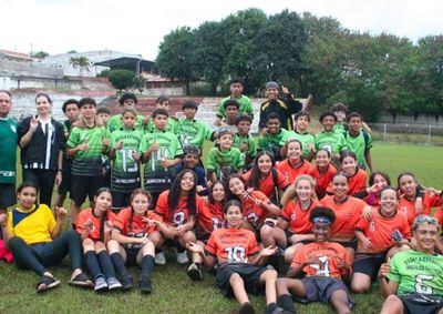 ​Equipes da categoria B garantiram trof&eacute;us nas disputas masculina e feminina promovidas no Est&aacute;dio Pedro Vilela