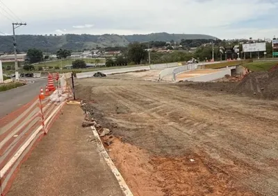 ​Altera&ccedil;&otilde;es no fluxo da rodovia ocorrem devido a obras mas vias garantem acesso direto ao parque de eventos durante a feira agropecu&aacute;ria