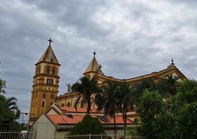 ​Tempo segue est&aacute;vel, sem probabilidade de chuva e com temperaturas amenas nesta segunda e ter&ccedil;a-feira
