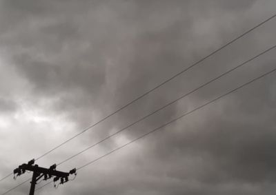 Simepar aponta 98% de probabilidade de chuva e acumulado superior a 20 mm no in&iacute;cio de setembro.