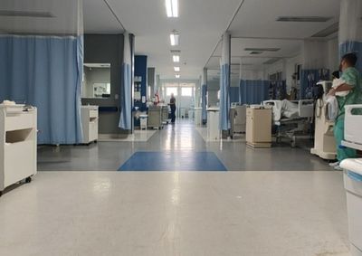 Aporte engloba a constru&ccedil;&atilde;o do AME Jacarezinho, melhorias no Hospital Regional e entrega de 345 ve&iacute;culos para a 19&ordf; Regional.