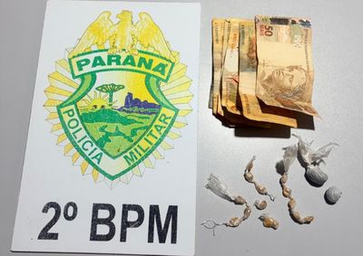 ​Suspeito, que havia rompido tornozeleira eletr&ocirc;nica, foi abordado em blitz no Bairro Panorama com crack e maconha