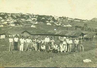 ​Imagem resgata o in&iacute;cio da expans&atilde;o urbana do munic&iacute;pio que despontava como polo regional