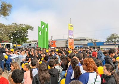 Com o tema "No tr&acirc;nsito, enxergar o outro &eacute; salvar vidas", Portal da Cidade acompanhou o evento realizado na pra&ccedil;a central durante esta manh&atilde; (27).