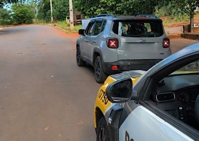 O condutor foi preso ap&oacute;s serem constatadas irregularidades no chassi, motor e etiquetas de identifica&ccedil;&atilde;o do ve&iacute;culo.