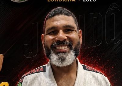 Professor C&aacute;ssio Gomes garantiu vaga para a pr&oacute;xima etapa do Circuito Paranaense, enquanto jovens atletas foram campe&otilde;es na Copa Furioso de Jud&ocirc;.