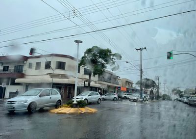 O Simepar estima que mais de 80 mil&iacute;metros de chuva atinjam a capital das torneiras at&eacute; o fim de semana.