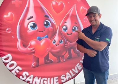 Jair Monteiro &eacute; a figura deste Hist&oacute;rias Loandenses em alus&atilde;o ao Junho Vermelho. H&aacute; mais de 10 anos, ele faz a diferen&ccedil;a para quem precisa de B+.
