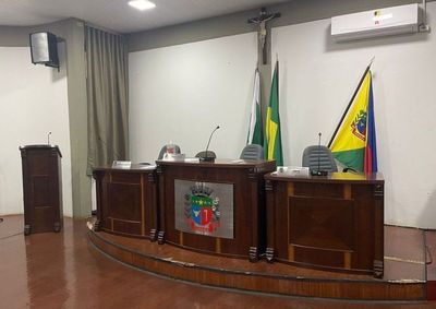 As comiss&otilde;es realizam reuni&otilde;es para analisar os projetos de lei antes da vota&ccedil;&atilde;o em plen&aacute;rio.