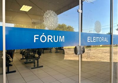 Conven&ccedil;&otilde;es partid&aacute;rias, propaganda eleitoral e voto em tr&acirc;nsito fazem parte do cronograma que antecede o primeiro turno das elei&ccedil;&otilde;es.