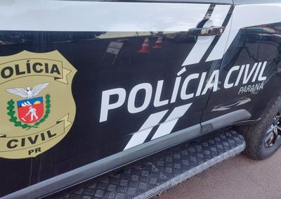 O homem foi detido por embriaguez ao volante, e a mulher por resist&ecirc;ncia e desacato.