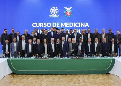 "Depois de 30 anos de espera, esse sonho vai sair do papel e se tornar realidade para o Noroeste", disse o governador Ratinho Junior durante o an&uacute;ncio.