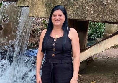 Ela morreu em um acidente de tr&acirc;nsito na PR-218 neste domingo (19). Sepultamento est&aacute; marcado &agrave;s 14h em Loanda.