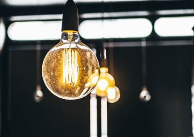 Diante do cen&aacute;rio, a Aneel refor&ccedil;a a import&acirc;ncia do uso consciente. podem contribuir para reduzir o consumo e ajudar no controle dos gastos.