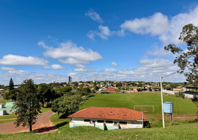 Manh&atilde;s come&ccedil;am geladas, mas temperaturas sobem ao longo do dia com o predom&iacute;nio de sol.