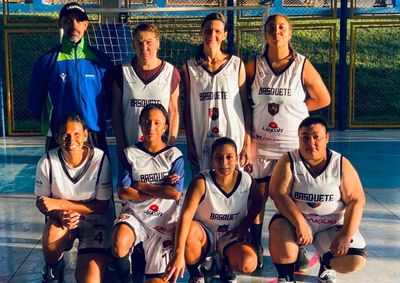O time feminino da Apae ficou em 2&ordm; lugar na fase final dos Jogos Escolares do Paran&aacute;.