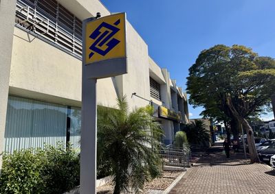 Boletos de cobran&ccedil;a e contas de consumo com vencimento no feriado poder&atilde;o ser pagos, sem acr&eacute;scimo, no pr&oacute;ximo dia &uacute;til.