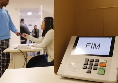 As duas cidades est&atilde;o entre os 105 munic&iacute;pios que tiveram se&ccedil;&otilde;es eleitorais alteradas pelo Tribunal Regional Eleitoral do Paran&aacute;.