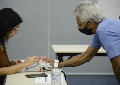 Governo vai cruzar informa&ccedil;&otilde;es da Justi&ccedil;a Eleitoral com dados dos benefici&aacute;rios para fazer a verifica&ccedil;&atilde;o deste ano autom&aacute;tica.