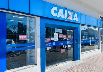 Em Loanda e Nova Londrina, a paralisa&ccedil;&atilde;o come&ccedil;ou no dia 16 de setembro e os atendimentos voltaram no dia 25.