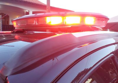 O homem teria atra&iacute;do a v&iacute;tima, de 8 anos, oferecendo doces e brinquedos, segundo a Pol&iacute;cia Civil. Pris&atilde;o aconteceu nesta sexta (16).