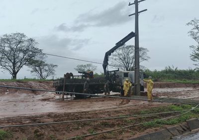 A Companhia informou ao Portal da Cidade que pelo menos cinco equipe est&atilde;o em campo nesta sexta-feira (9).