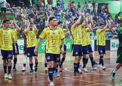 &ldquo;Ainda temos uma ficha, e enquanto ela estiver na mesa, a nossa hist&oacute;ria continua. S&atilde;o 40 minutos para manter vivo o sonho&rdquo;, afirma a equipe.